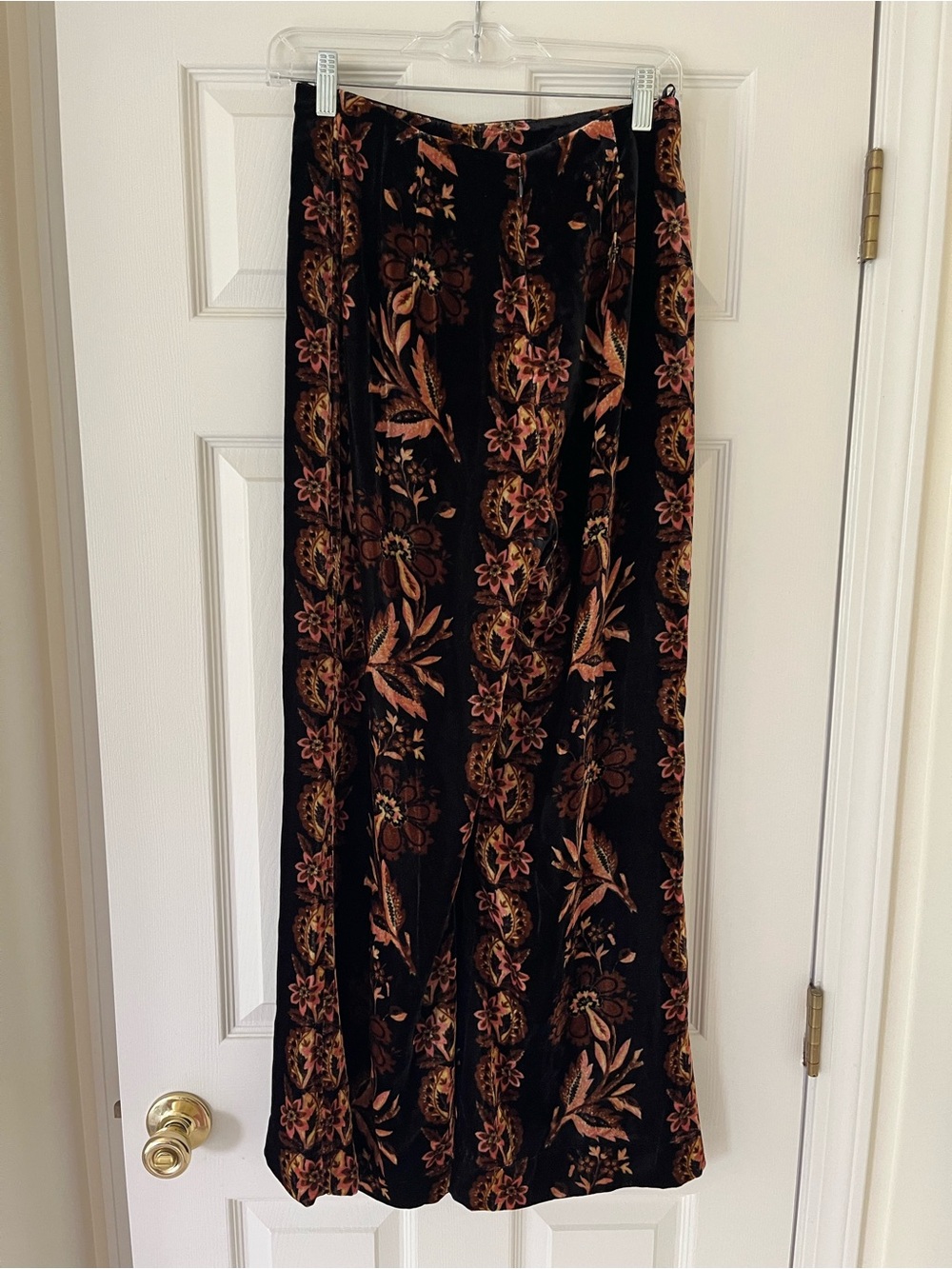 Cara Cara Venezia Jacket and Firenze Pant Set in Luxe Printed Velvet, Size 2, XS - Picture 12 of 16